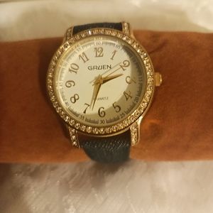 Gruen denim band rhinestone face womens watch